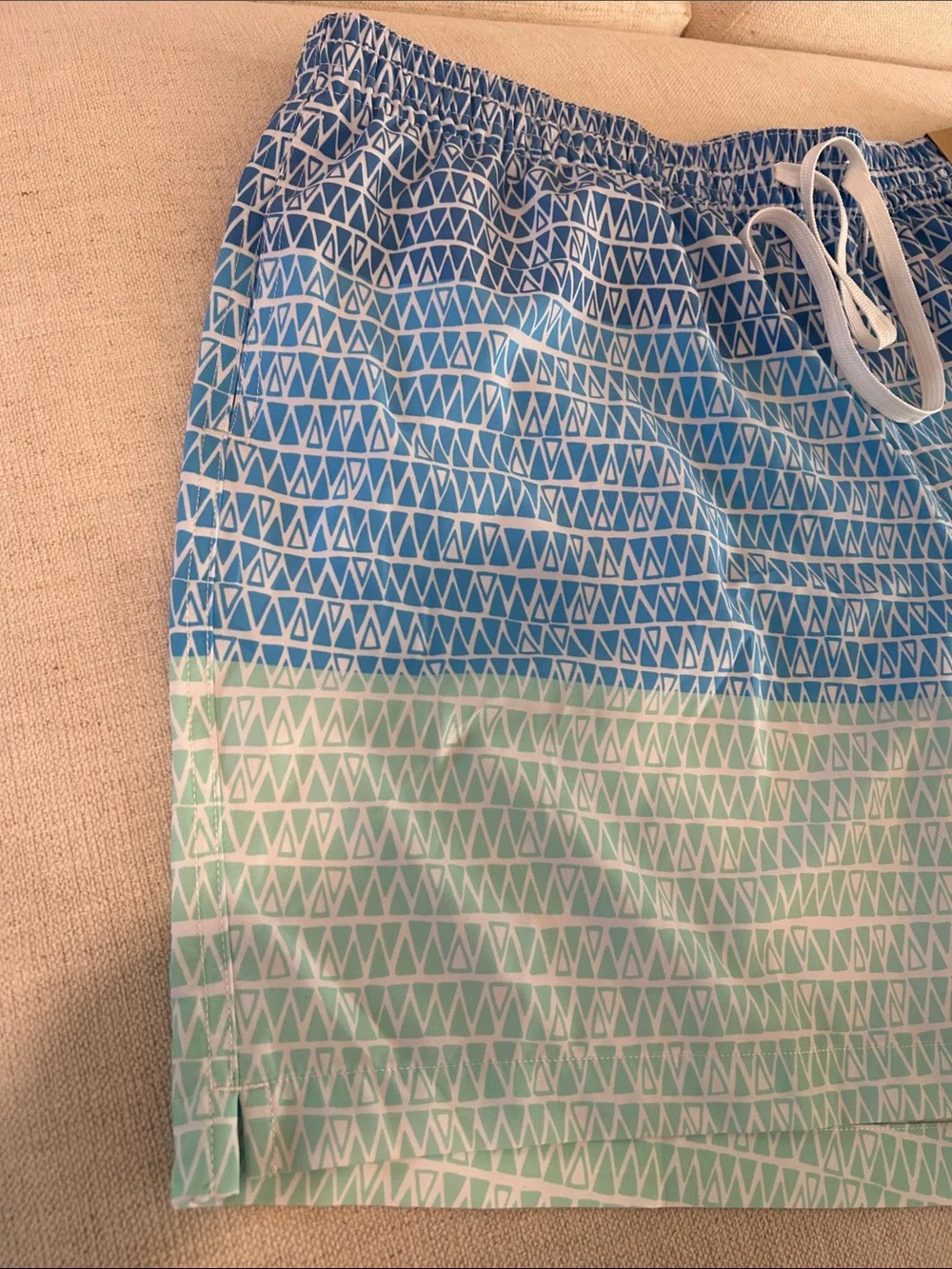 Chubbies Classic 5.5in Swim Trunk Shorts Ocean Trifectas, Blues, Size XXL, NWT